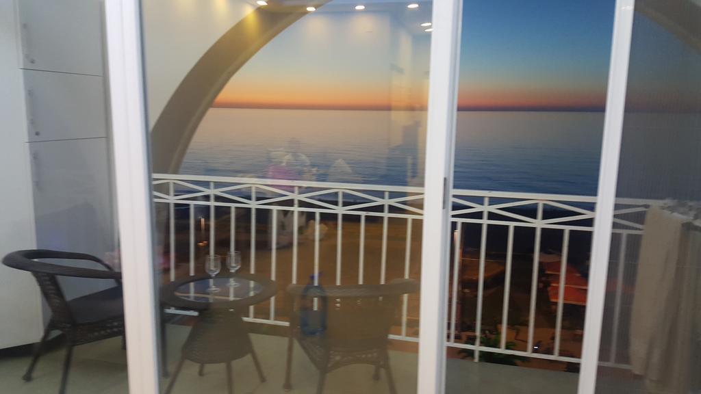 Apartment Magnolia Seaside Batumi Exterior photo