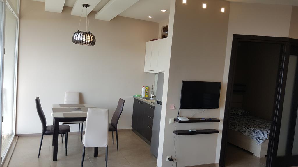 Apartment Magnolia Seaside Batumi Exterior photo